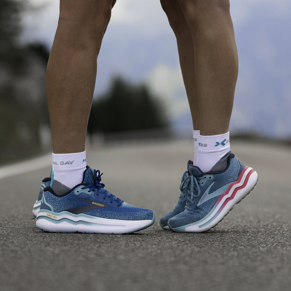 ROYAL BAY Air | Sportovní ponožky High-cut – Bílá – detail nohou